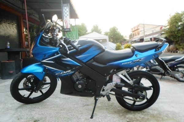 ขายHONDA CBR150CC.รถปี53ราคา38500