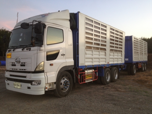 ขาย hino s700แม่2เพลาเบรคลม ลูก3คานรถปีเดียว ไม่ดั้ม ขาย hino s700แม่2เพลาเบรคลม ลูก3คานรถปีเดียว ไม่ดั้ม
