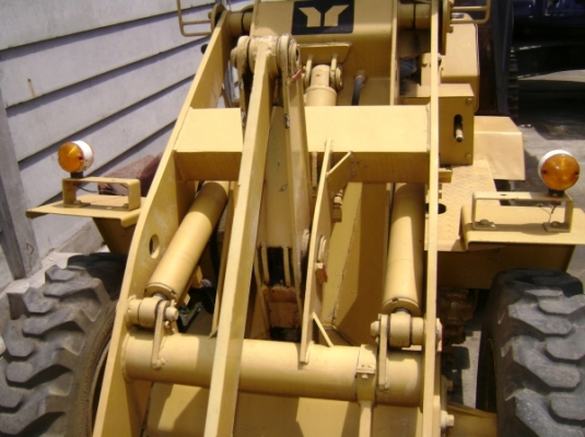 Y20W-1N-112-00487รถตักยันม่าตอนนี้รถจอดที่(CSนวนคร)ครับ