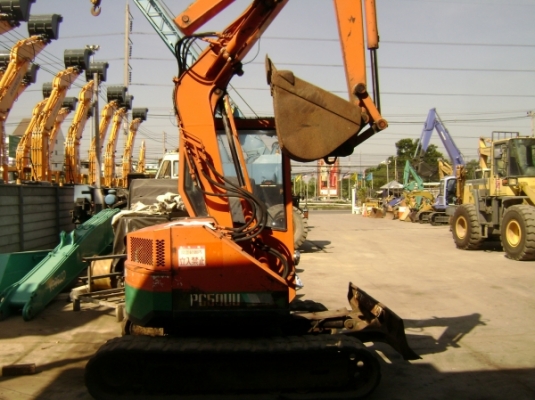 PC50UU-1-2926รถขุดKOMATSUตอนนี้รถจอดที่(CSนวนคร)ครับ