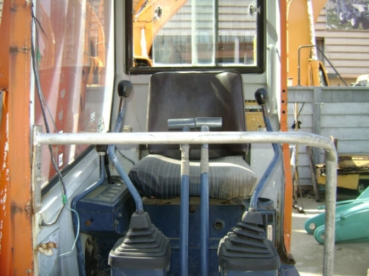 PC50UU-1-2926รถขุดKOMATSUตอนนี้รถจอดที่(CSนวนคร)ครับ