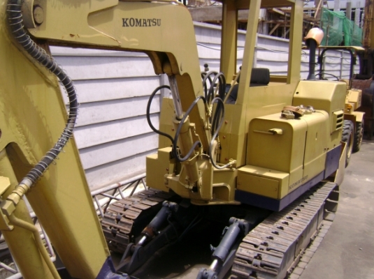 PC02-1-8040รถขุดเล็ก KOMATSUตอนนี้รถจอดที่(CSนวนคร)ครับ