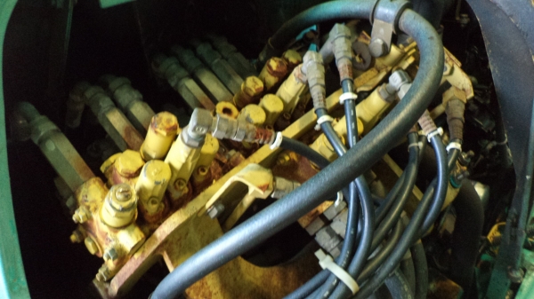 PC30-7E-27042รถขุดKomatsuตอนนี้รถจอดที่(CSนวนคร)ครับ