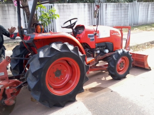 ขาย L3608 ใช้งาน 964 ชม. พร้อมใบมีดคานล่าง ผานพรวนตราช้าง 6 ใบ พร้อมทะเบียน ร้อยเอ็ด