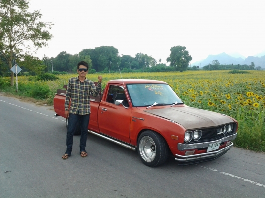 JOECLASSICขายแม็ก8.5นิ้ว6รูออฟ2ชั้นใส่ออฟโรดหรือแนวเรโทรได้เลยหล่อๆล้นๆสนใจโทรสอบฤามได้เลย.