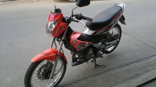 ขาย Sonic สตาร์ทมือ เครื่องเดิม 17000 บาท