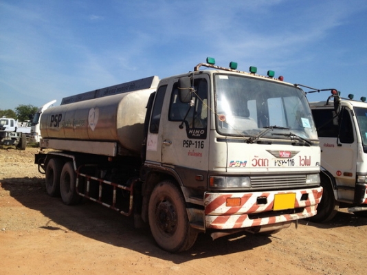 ขาย 10 ล้อ หัวคัชซี 10 ล้อ HINO สิงห์ไฮเทค เครื่อง HO7D 195 HP สภาพสวยทะเบียนพร้อมบรรทุกน้ำมันถังสแตนเลสสภาพสวยทะเบียนพร้อม ขาย 10 ล้อ หัวคัชซี 10 ล้อ HINO สิงห์ไฮเทค เครื่อง HO7D 195 HP สภาพสวยทะเบียนพร้อมบรรทุกน้ำมันถังสแตนเลสสภาพสวยทะเบียนพร้อม