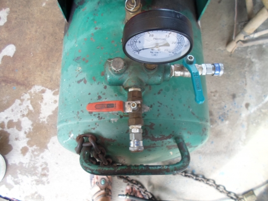 ถังลมฟูเซ็ง 300  ลิตร  สภาพสวย  ขาย  12,000