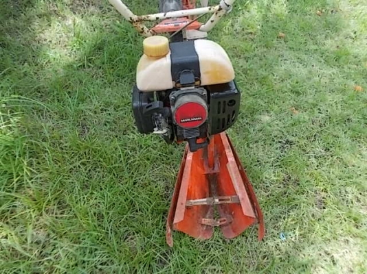 เครื่องแหวกร่องกล้าในนาเดินตามนำเข้าจากญี่ปุ่นwww.nihonmono.com