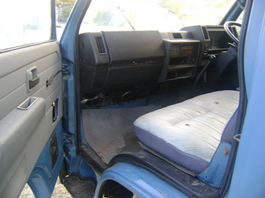 ขายรถ4 ล้อบรรทุก สภาพพร้อมใช้งาน รุ่นNHR 55E เครื่อง 4JB1 88แรง ป้ายเล็ก