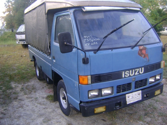 ขายรถ4 ล้อบรรทุก สภาพพร้อมใช้งาน รุ่นNHR 55E เครื่อง 4JB1 88แรง ป้ายเล็ก