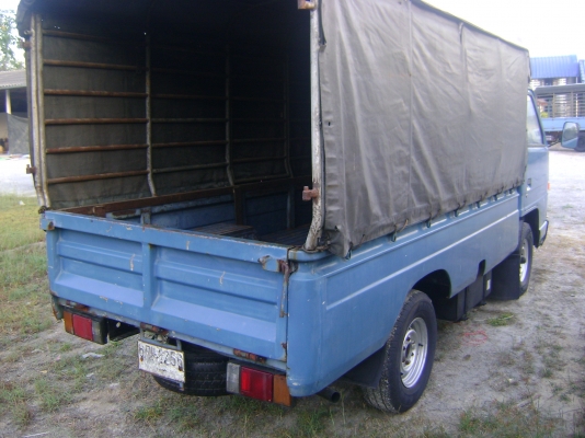 ขายรถ4 ล้อบรรทุก สภาพพร้อมใช้งาน รุ่นNHR 55E เครื่อง 4JB1 88แรง ป้ายเล็ก