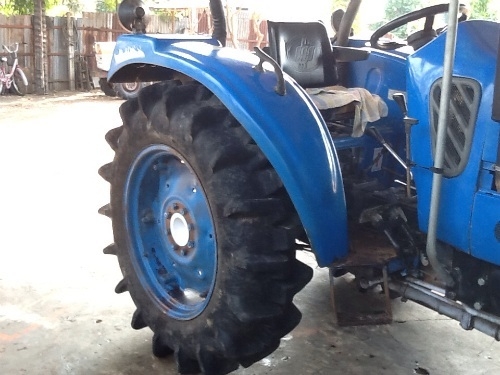 แชมป์ 484 4 WD 2. เพลา พวงมาลัยเพาเวอร์ ถูกๆดีๆ