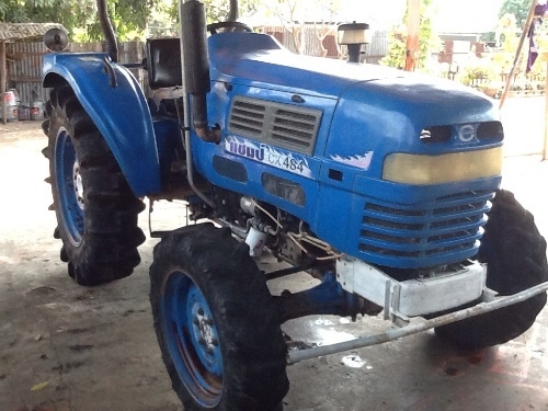 แชมป์ 484 4 WD 2. เพลา พวงมาลัยเพาเวอร์ ถูกๆดีๆ