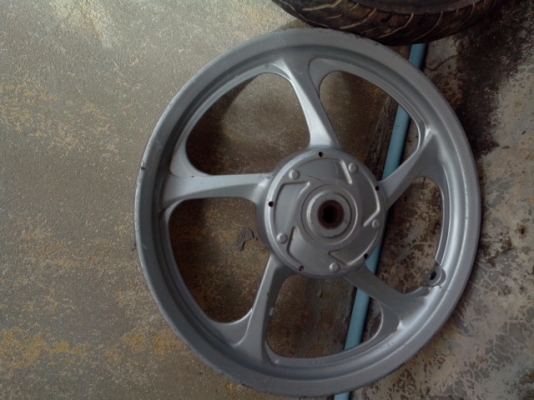 ขายแม็กซ์ แท้ นูโวอีลีแกน มีจองแล้ว