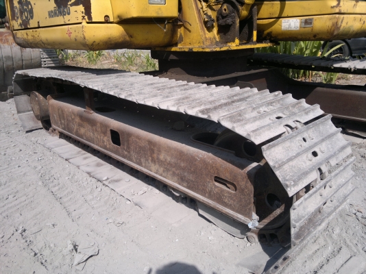 รถขุด KOMATSU  PC60-7 รถนอกนำเข้า มาถึงไทยแล้วครับ ไม่เคยใช้ในไทย ติดต่อ มานะ 085-9049669