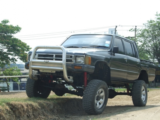 ขาย4ประตูวางคานถูกๆ