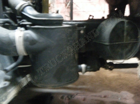 รถบรรทุก 6 ล้อบรรทุกน้ำ ยี่ห้อ HINO รุ่น KM117