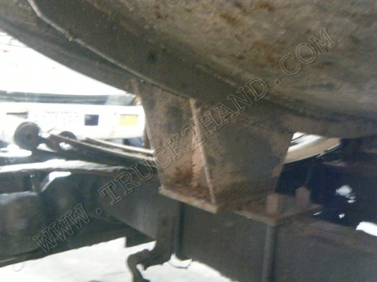 รถบรรทุก 6 ล้อบรรทุกน้ำ ยี่ห้อ HINO รุ่น KM117