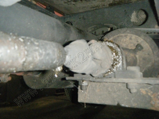 รถบรรทุก 6 ล้อบรรทุกน้ำ ยี่ห้อ HINO รุ่น KM117