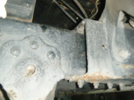 รถบรรทุก 6 ล้อบรรทุกน้ำ ยี่ห้อ HINO รุ่น KM117