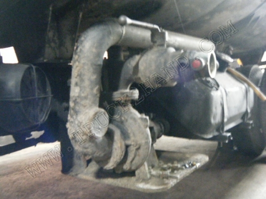 รถบรรทุก 6 ล้อบรรทุกน้ำ ยี่ห้อ HINO รุ่น KM117