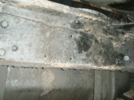 รถบรรทุก 6 ล้อบรรทุกน้ำ ยี่ห้อ HINO รุ่น KM117