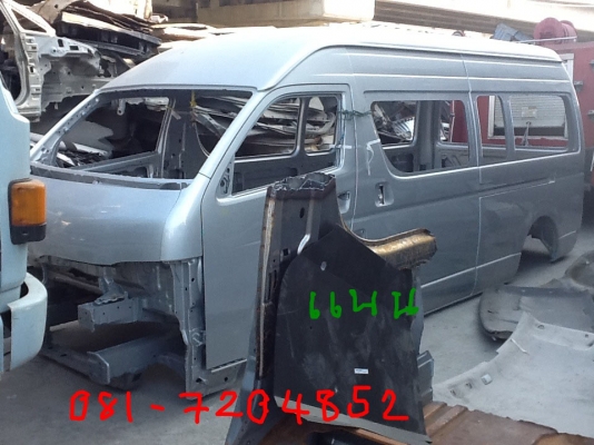 ขายโครงรถตู้ คอมมูเตอร์ หลังคาสูง  สภาพใหม่ สีขาว