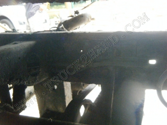 รถบรรทุก 6 ล้อบรรทุกน้ำ ยี่ห้อ HINO รุ่น KM777