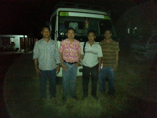 รถบรรทุก 6 ล้อบรรทุกน้ำ ยี่ห้อ HINO รุ่น KM777