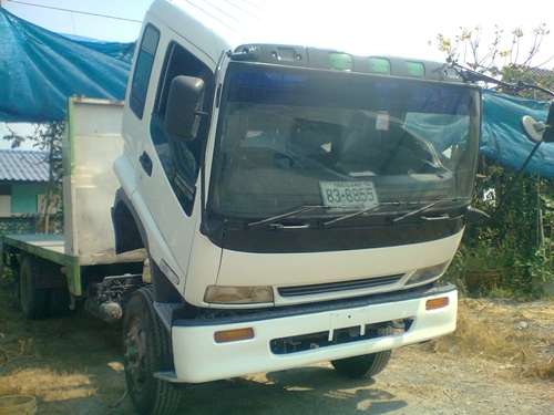 ขายรถบรรทุกหกล้อ อีซูซู เดก้า เครื่อง 6HH1 แน่นมากๆๆ 220 แรงม้า ยาว 7.20 เมตร รถห้าง