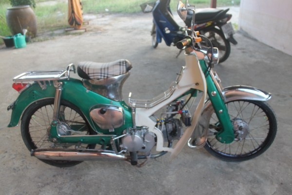 ขาย c70 สีสวยทะเบียนโอนเต็ม ขาย c70 สีสวยทะเบียนโอนเต็ม