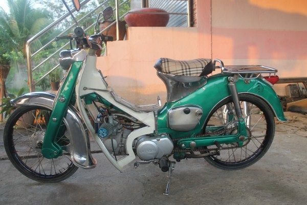 ขาย c70 สีสวยทะเบียนโอนเต็ม