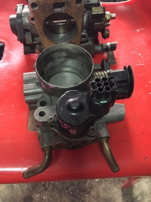 ขายจานจ่าย ลิ้นปีผีเสื้อ รอบเดินเบา ปั๊มติ๊ก ไดชาร์จ ไดสตาร์ท แอร์โฟ รางกระจก อีซียู หัวฉีด คาร์บู อีกมากมายโทรสอบถามได้ครับ ขายจานจ่าย ลิ้นปีผีเสื้อ รอบเดินเบา ปั๊มติ๊ก ไดชาร์จ ไดสตาร์ท แอร์โฟ รางกระจก อีซียู หัวฉีด คาร์บู อีกมากมายโทรสอบถามได้ครับ