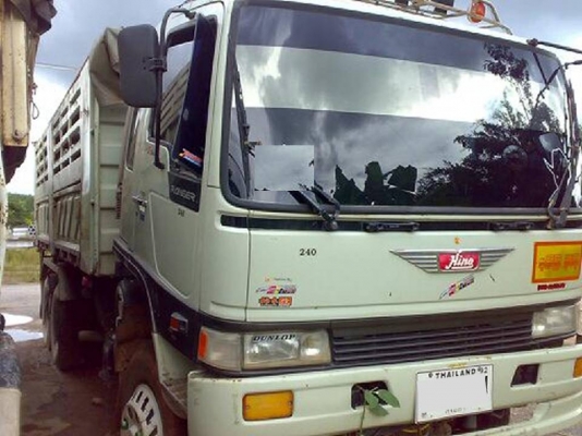 ขาย ฮีโน่ 3M วางเครื่อง 320 แรง P11C ( พ่วง 18 ล้อ กระบะดั๊มสามมิตร ) ขาย ฮีโน่ 3M วางเครื่อง 320 แรง P11C ( พ่วง 18 ล้อ กระบะดั๊มสามมิตร )