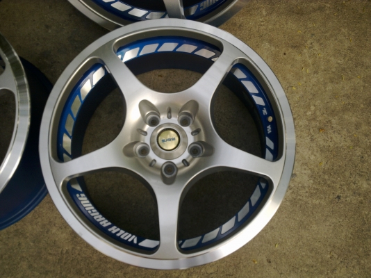 ขายล้อ VOLK CHALLENGE แท้ ฝาครบ ขอบ18 หน้า8  หลัง9