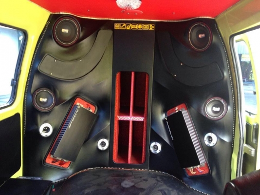 รถตู้ Nissan URVAN จัดเต็ม เครื่องเสียง VIP หาอยู่รับรองไม่ผิดหวังครับ รถตู้ Nissan URVAN จัดเต็ม เครื่องเสียง VIP หาอยู่รับรองไม่ผิดหวังครับ