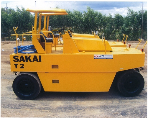 รถบดล้อยาง 7ล้อ