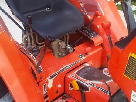 ขายรถไถ Kubota L 3408 (4WD) พร้อมดันหน้าตราช้าง ตามสภาพครับ