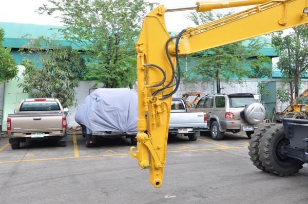 KOMATSU PW 130-6  SN  K30104