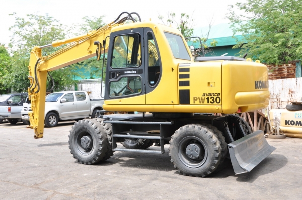 KOMATSU PW 130-6  SN  K30104