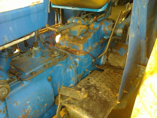 ขายรถไถฟอร์ด 6600 ที 5