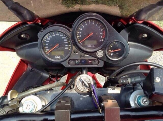 ธารนนทบุรี//ขาย yamaha fazer1000 ปี2003 สภาพนางฟ้า เครื่องแรงท๊อกมาเต็มครับ ระบบไฟสมบูรณ์ราคา 125,000 บาท อินวอยท์แท้