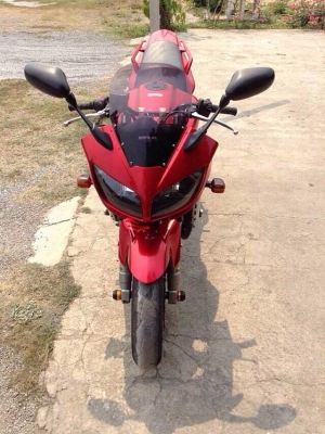 ธารนนทบุรี//ขาย yamaha fazer1000 ปี2003 สภาพนางฟ้า เครื่องแรงท๊อกมาเต็มครับ ระบบไฟสมบูรณ์ราคา 125,000 บาท อินวอยท์แท้