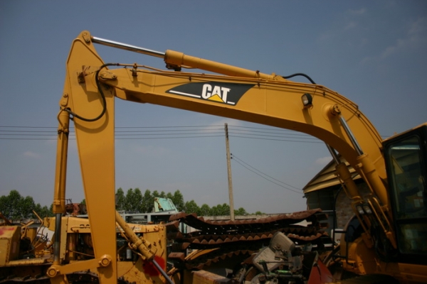 ขาย รถขุด CATERPILLAR 313B CR เก่านอก สวยๆ 1,600,000 TEL : 087-0339334 (อ็อฟ)