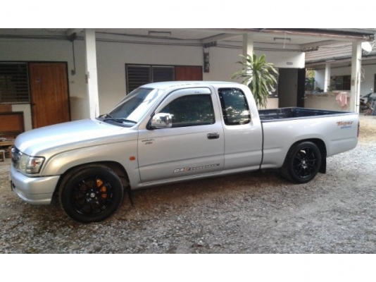 ขาย TOYOTA D4-D Extra cab