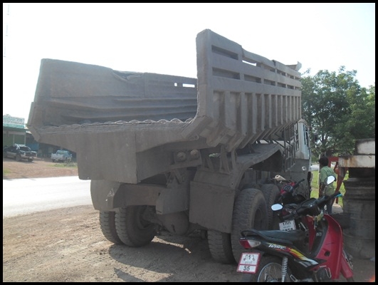 ฮีโน่ 3M  2เพลาดั้ม