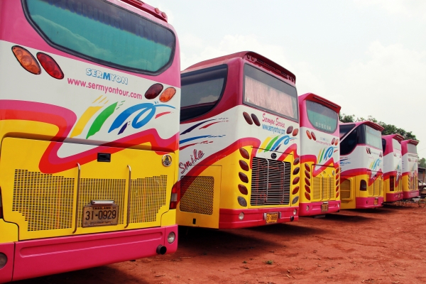 ขายรถบัสแอร์ 6 ล้อ 4 คัน