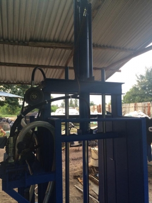 เครื่องอัดไฮโดรลิค