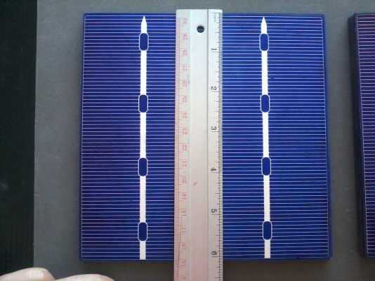 ขาย แผ่น solar cell แบบประกอบเอง เกรด B ราคาประหยัด ถูกกว่าแผ่นเกรด A เยอะมาก